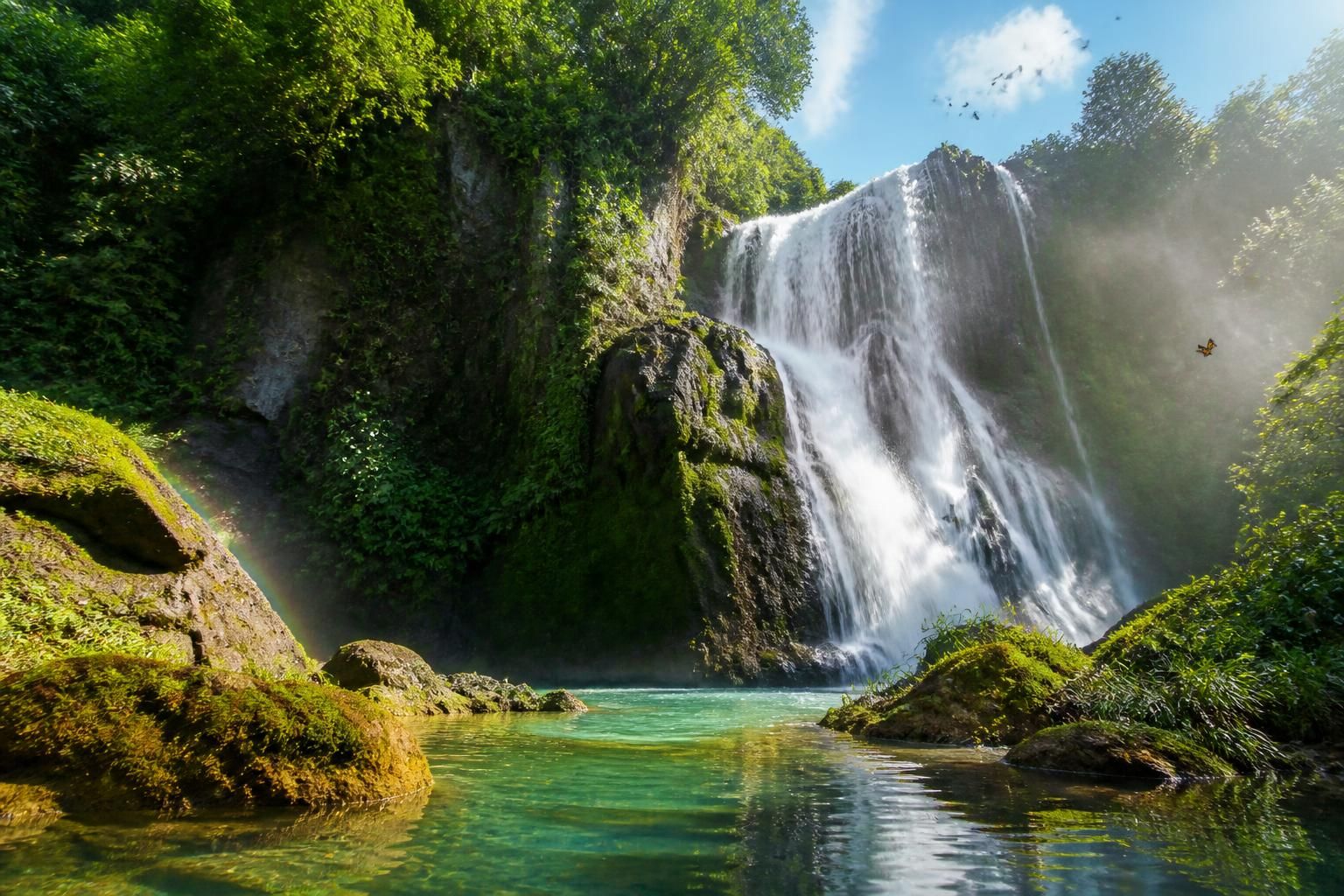 découvrez la magique cascade de sorio, un joyau naturel enchanteur offrant un spectacle unique de beauté et de sérénité au cœur de la nature.